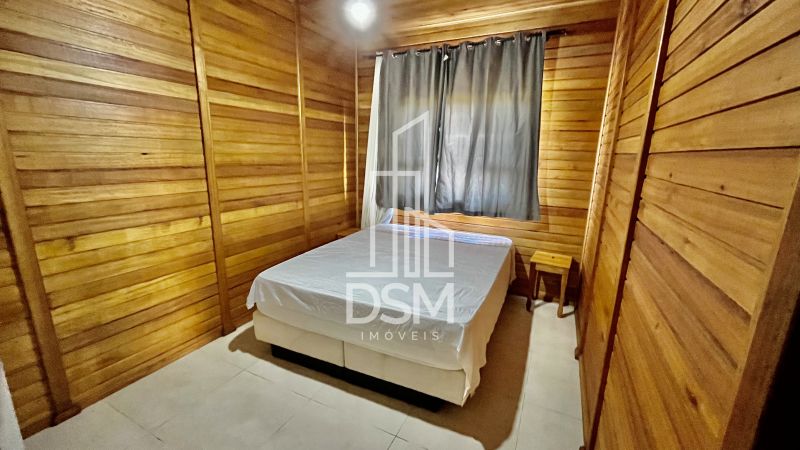 Casa rústica 1 suíte + 2 quartos a venda bairro São Pedro - Guabiruba