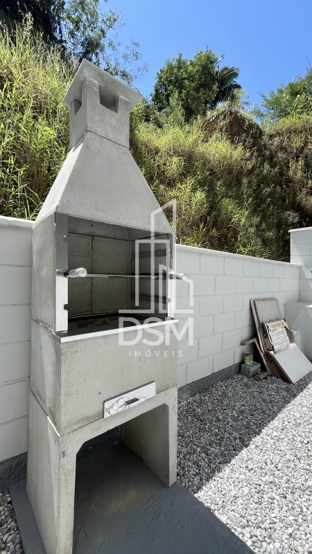 Casa geminada 3 quartos a venda bairro Tomas coelho