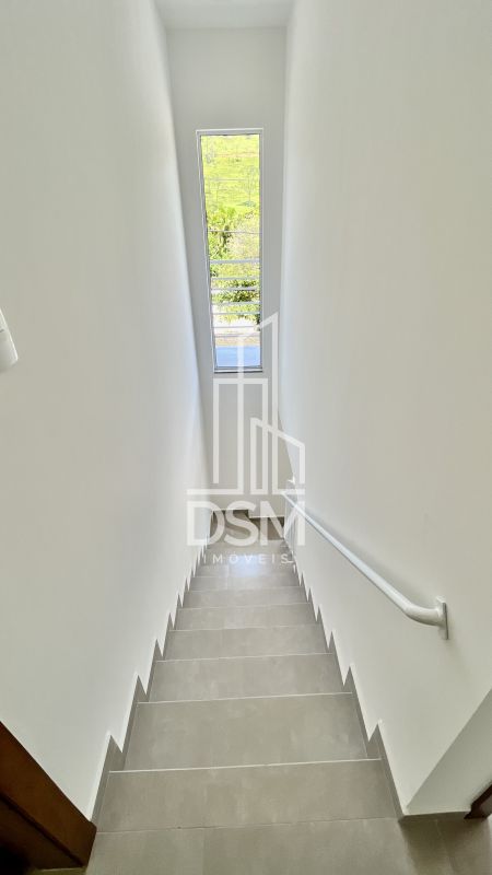 Casa geminada 3 quartos a venda bairro Tomas coelho