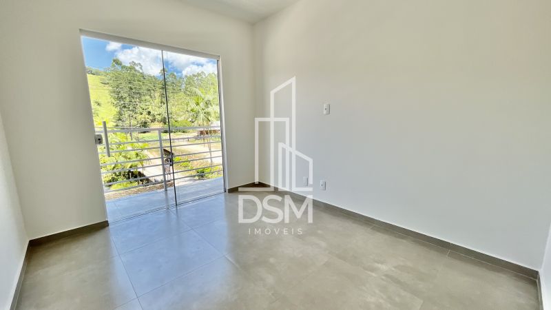 Casa geminada 3 quartos a venda bairro Tomas coelho