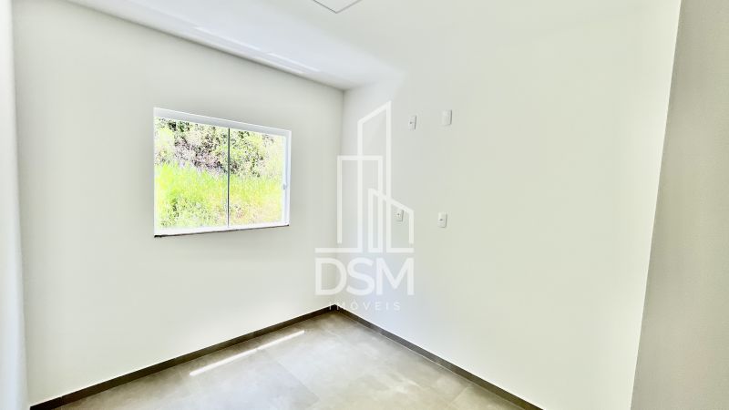 Casa geminada 3 quartos a venda bairro Tomas coelho