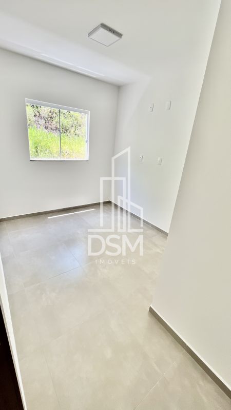 Casa geminada 3 quartos a venda bairro Tomas coelho