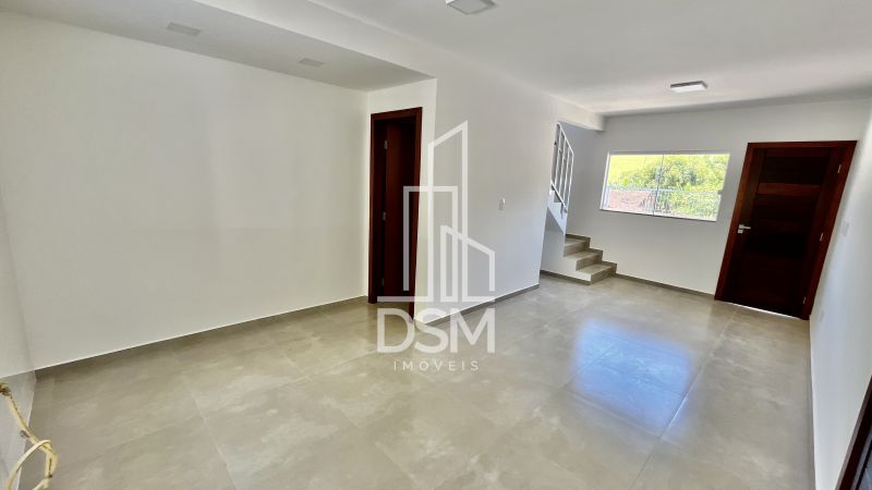 Casa geminada 3 quartos a venda bairro Tomas coelho