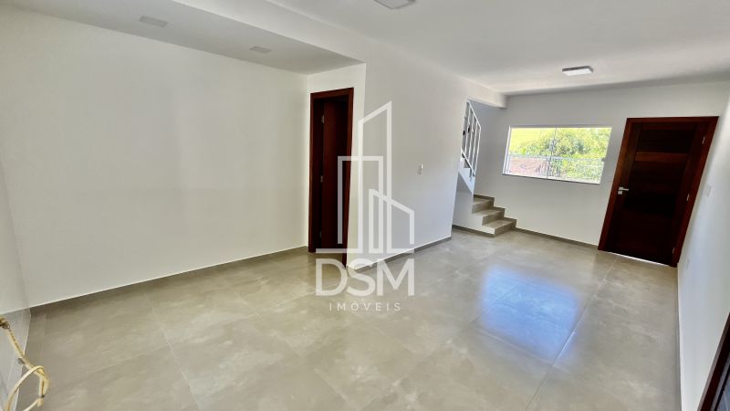 Casa geminada 3 quartos a venda bairro Tomas coelho