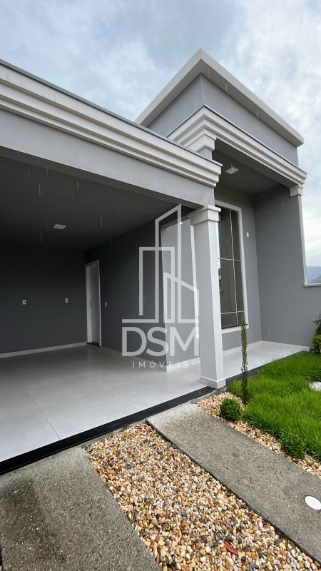 Casa 1 suite + 2 quartos de alto de padrão a venda no bairro Dom Joaquim