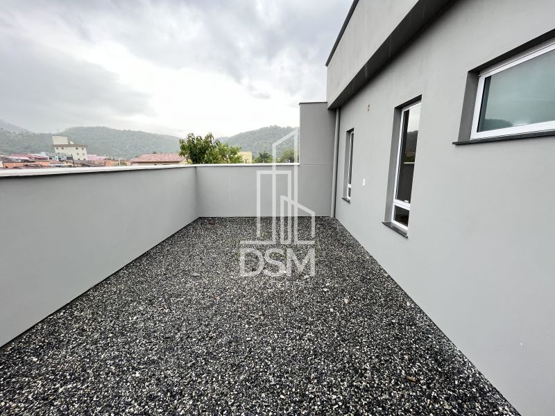 Casa 1 suite + 2 quartos de alto de padrão a venda no bairro Dom Joaquim