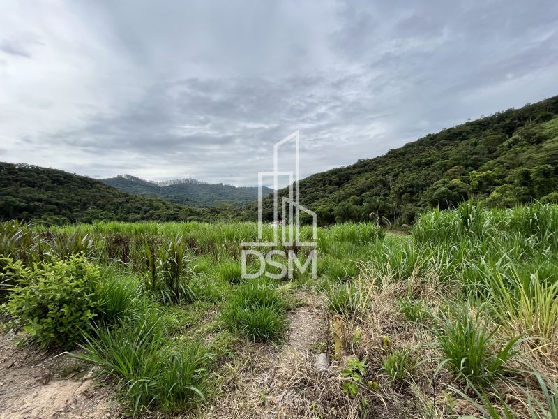 Lote/Terreno de 2700m² no bairro São João, em Brusque | Eu Corretor