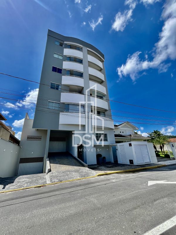 Sala comercial 78m² no centro para venda c/ 3 vagas de garagem