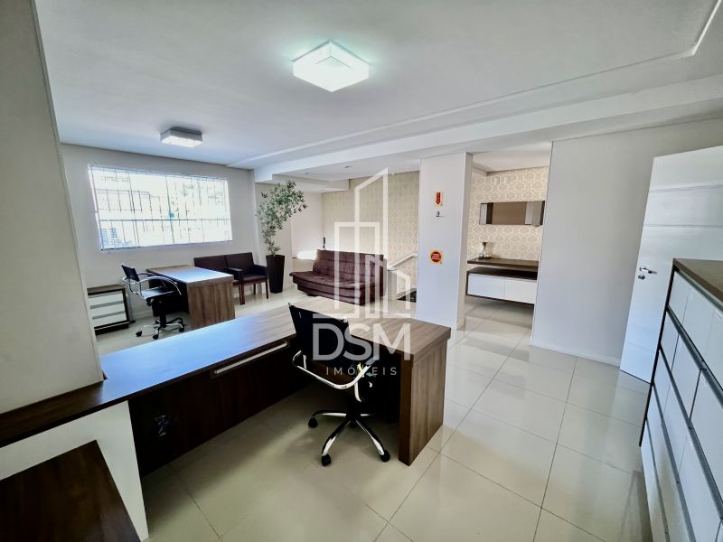 Sala comercial 78m² no centro para venda c/ 3 vagas de garagem