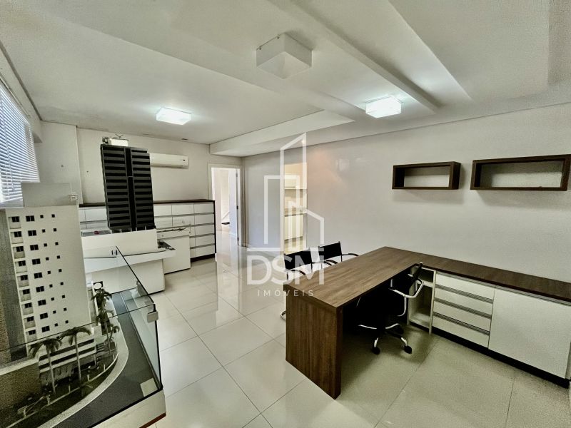 Sala Comercial de 78m² no bairro Centro I, em Brusque | Eu Corretor
