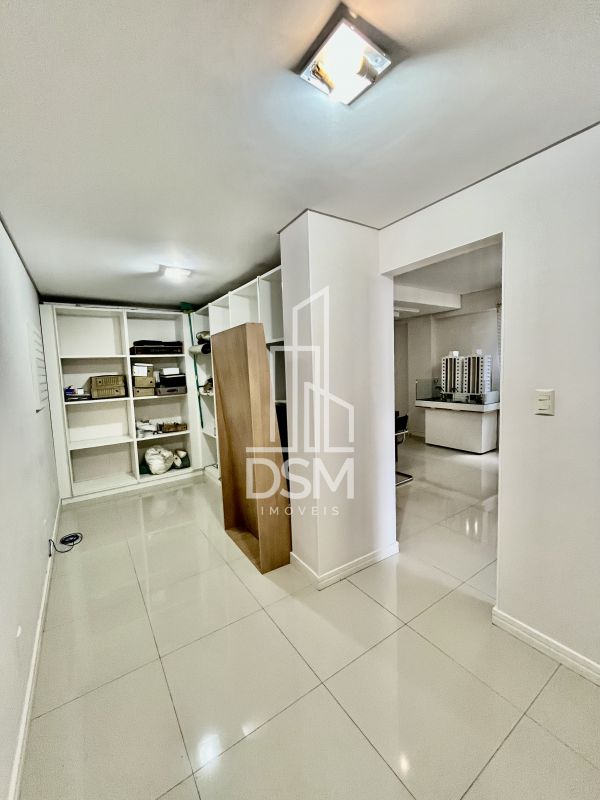 Sala comercial 78m² no centro para venda c/ 3 vagas de garagem