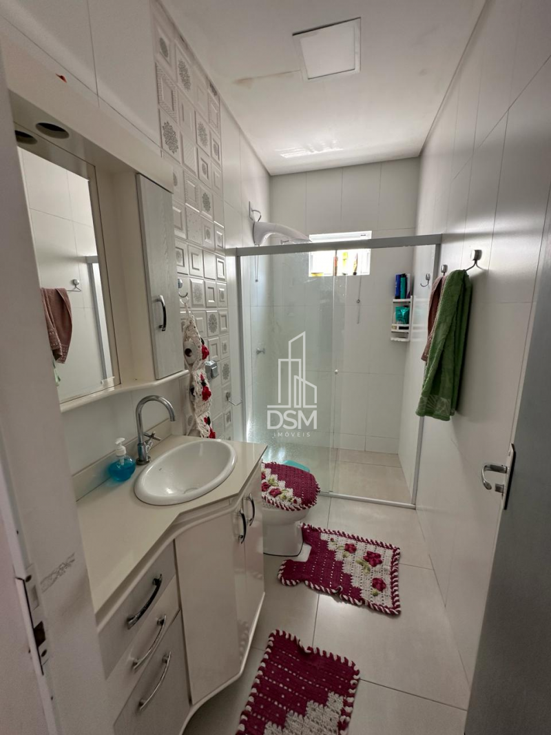 Casa Alto Padrão 04 Quartos 05 vagas de garagem Guabiruba sul