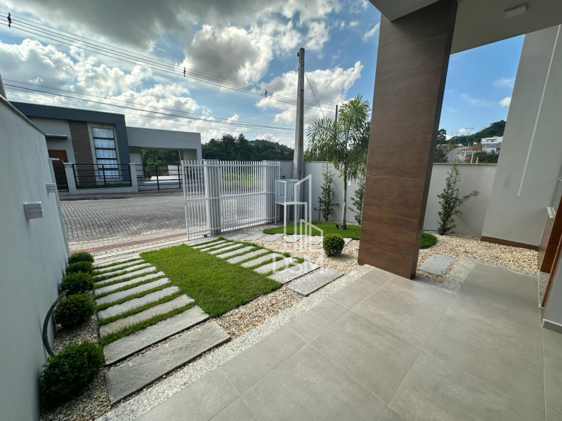 Casa de 3 quartos, no bairro centro, em Guabiruba | Eu Corretor