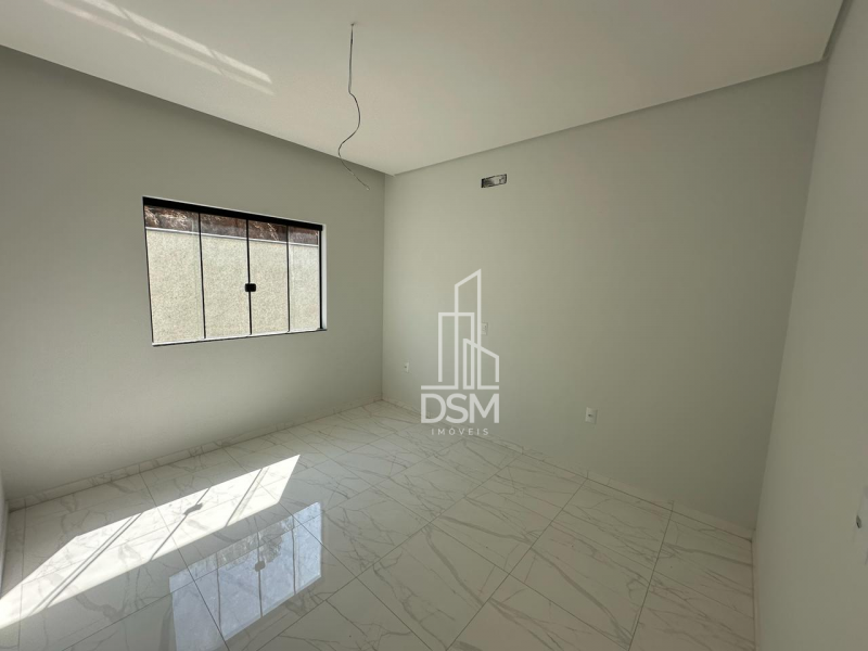 casa alto padrao 03 quartos sendo 01 suite