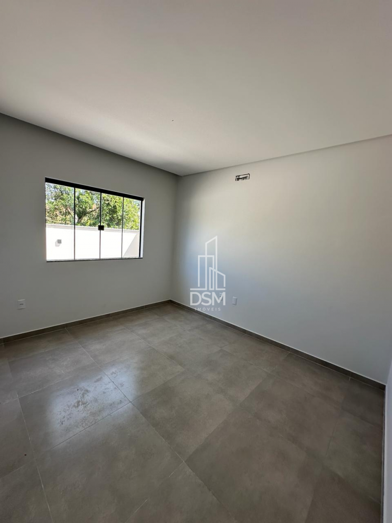 casa alto padrao 03 quartos sendo 01 suite