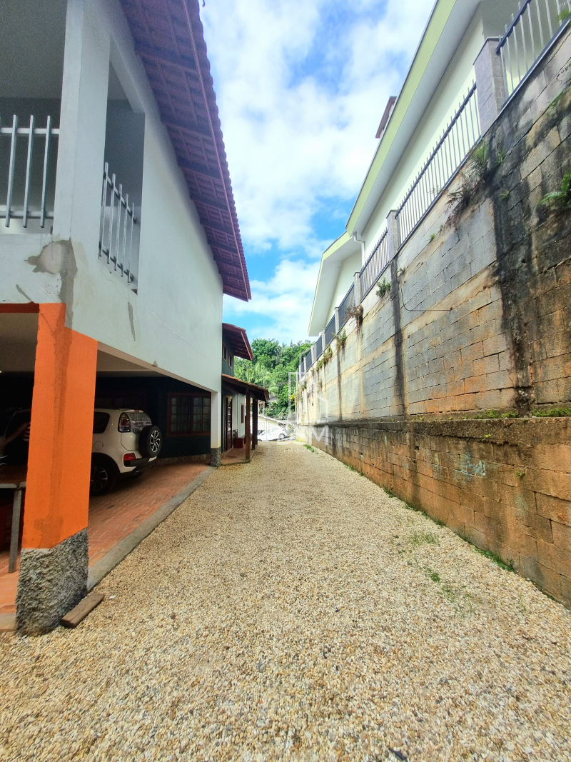 Casa de 4 quartos, 219m² no bairro São Pedro, em Brusque | Eu Corretor