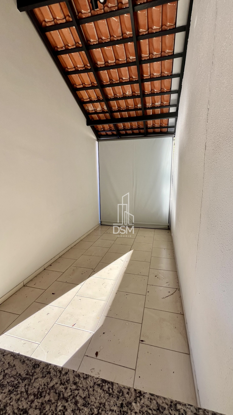 Casa 2 quartos, com área de festa para venda bairro Souza cruz