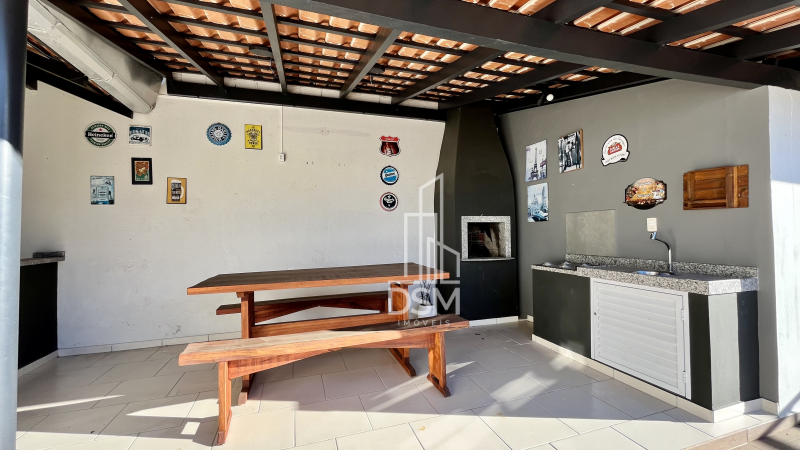 Casa 2 quartos, com área de festa para venda bairro Souza cruz