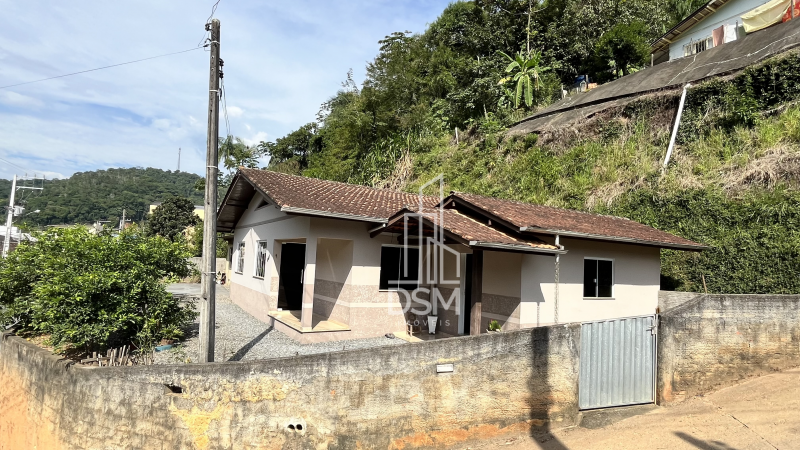 Casa de 3 quartos, 110m² no bairro Azambuja, em Brusque | Eu Corretor