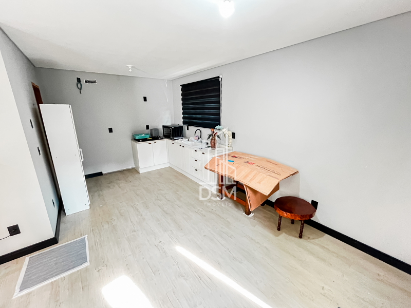 Casa com 3 quartos sendo 1 suíte para venda em Brusque.