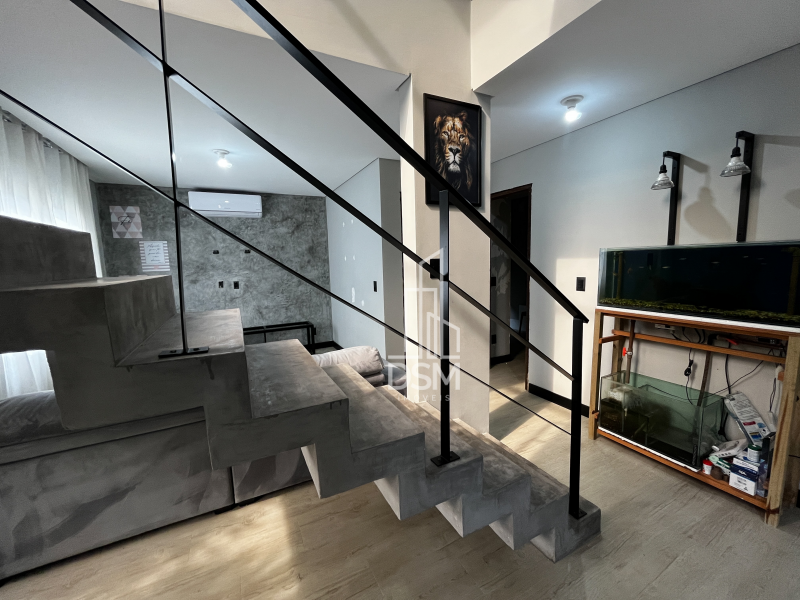 Casa com 3 quartos sendo 1 suíte para venda em Brusque.