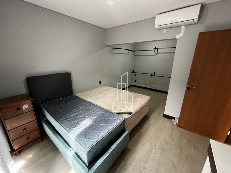 Casa com 3 quartos sendo 1 suíte para venda em Brusque.