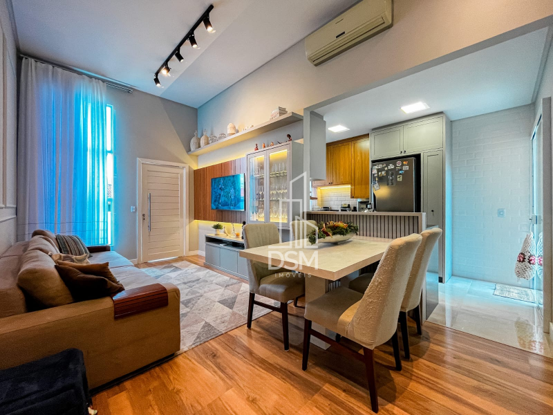 Casa 3 (três) quartos sendo 1 (uma) suíte e piscina bairro Rio Branco a venda