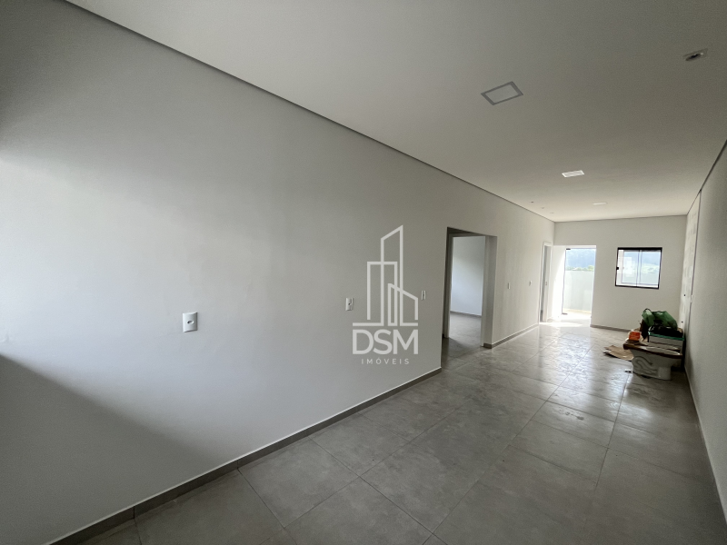 Casa 3 (três) quartos sendo 1 (uma) suíte no bairro Limoeiro a venda