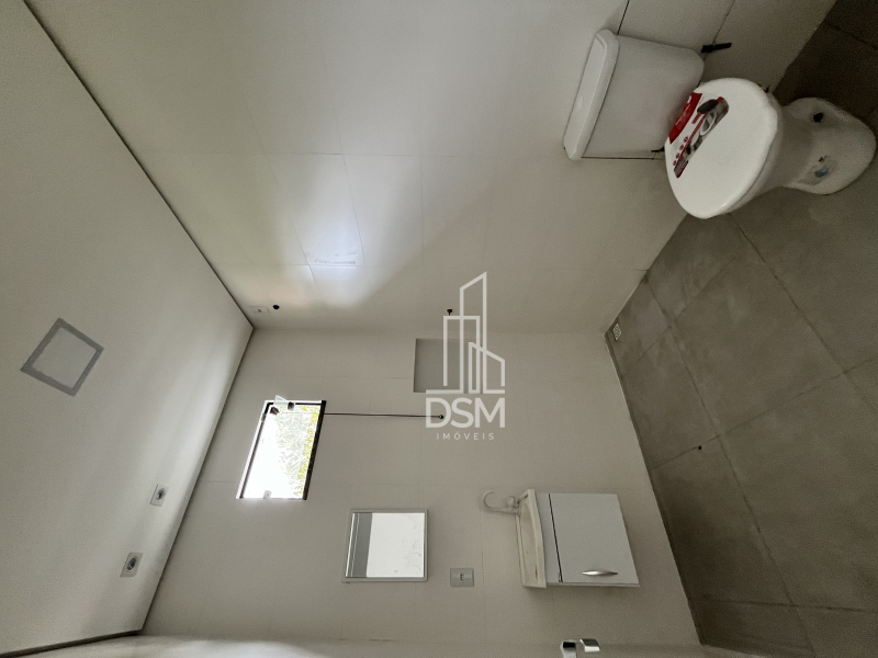 Casa 3 (três) quartos sendo 1 (uma) suíte no bairro Limoeiro a venda