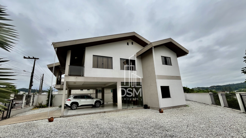 Casa de 2 quartos, 180m² no bairro Rio Branco, em Brusque | Eu Corretor