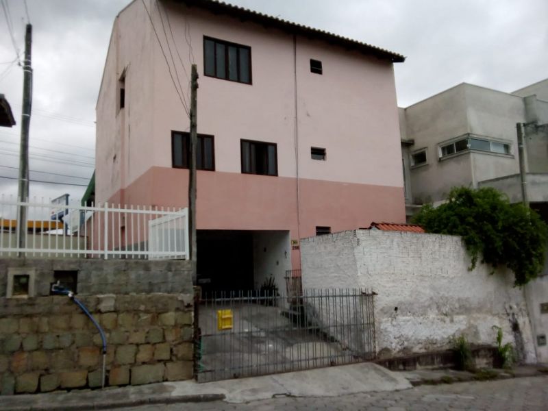 PRÉDIO 3 ANDARES