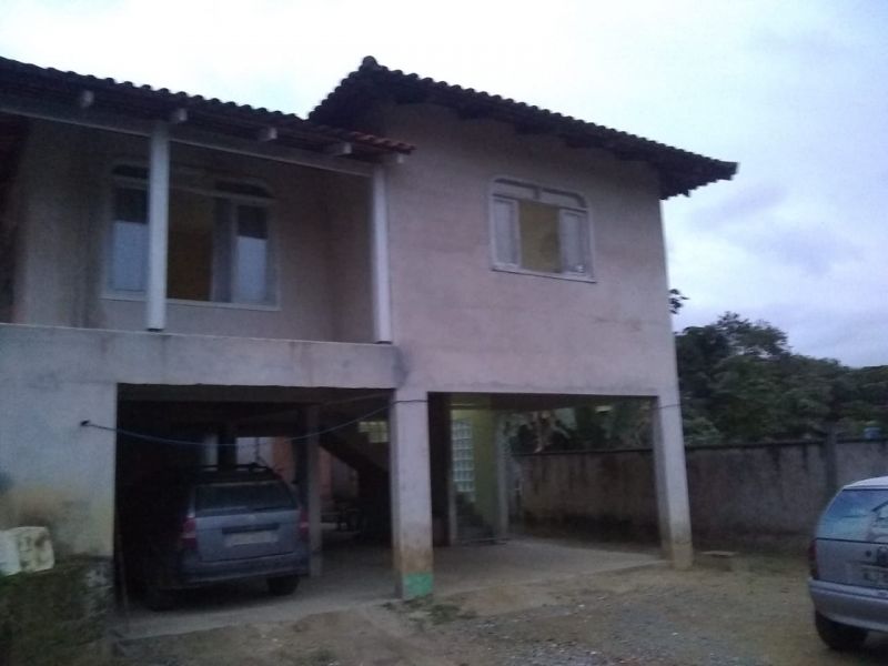 CASA DE DOIS PAVIMENTOS