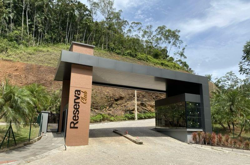 RESSERVA CLUBE
