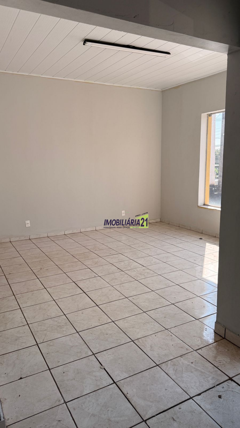 🏢 SALA COMERCIAL NO CENTRO COM ESTACIONAMENTO PRIVATIVO 🚗