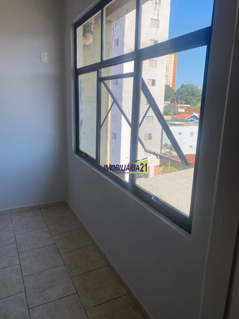 PREDIO COMERCIAL