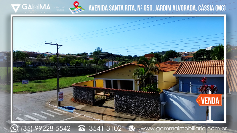EXCELENTE CASA NA AV. SANTA RITA, PRÓXIMA AO MERCADO CÁSSIA.
