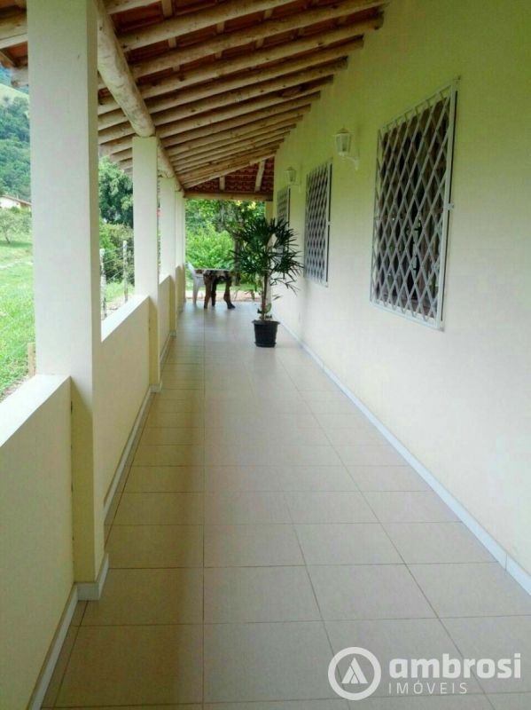 Lindo Sitio em Camboriú 100% Plano -  Aceita 50% do valor em permuta 