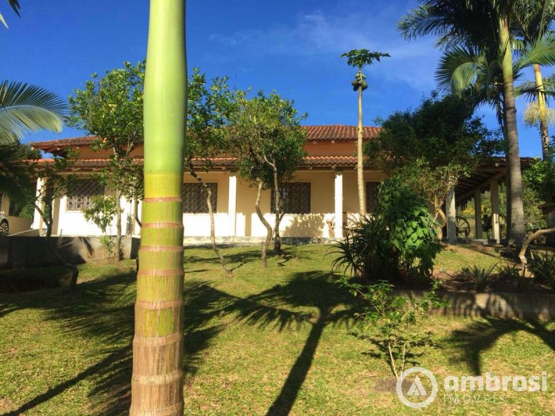 Lindo Sitio em Camboriú 100% Plano -  Aceita 50% do valor em permuta 