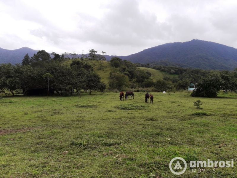 Lindo terreno na geral do Aymoré