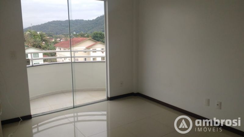 Residencial Helen Tasso 