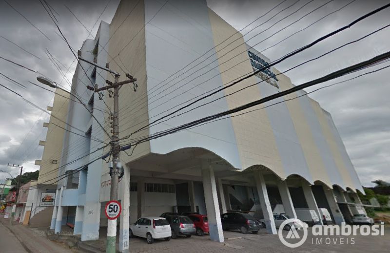 EXCELENTE SALA COMERCIAL - BAIRRO AZAMBUJA