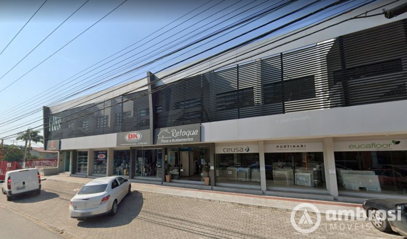 Sala Comercial de 150m² no bairro Primeiro de Maio, em Brusque | Eu Corretor