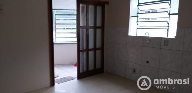 Casa de 2 quartos, no bairro Primeiro de Maio, em Brusque | Eu Corretor