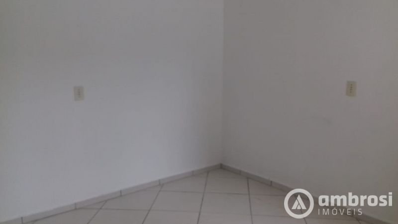 Casa de 2 quartos, | Eu Corretor