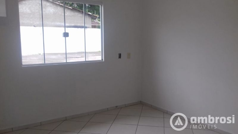 Casa de 2 quartos, | Eu Corretor