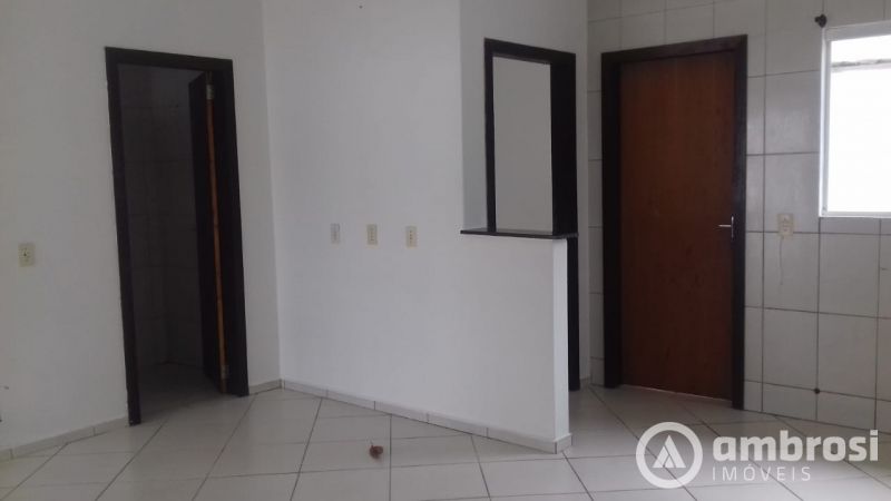 CASA GEMINADA   -  CERAMICA REIS - 02 QTOS 