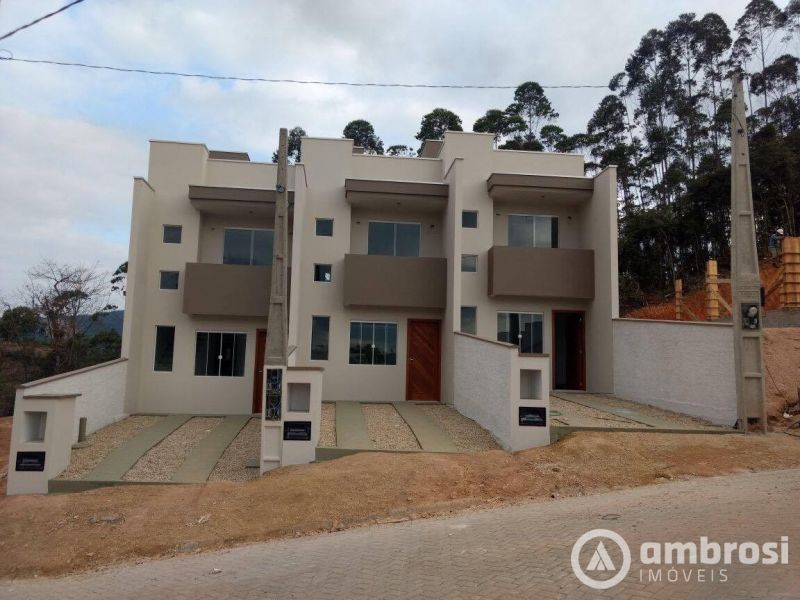 Casa de 2 quartos, no bairro Águas Claras, em Brusque | Eu Corretor
