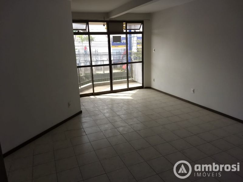 Sala Comercial de 40m² no bairro Centro I, em Brusque | Eu Corretor