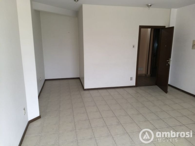 Sala Comercial de 40m² no bairro Centro I, em Brusque | Eu Corretor