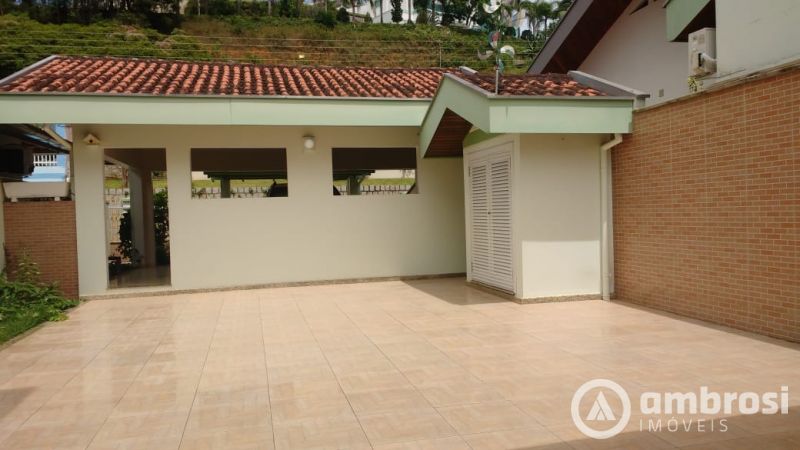 CASA PROXIMO AO CENTRO - ( CASA SEM MOVEIS)